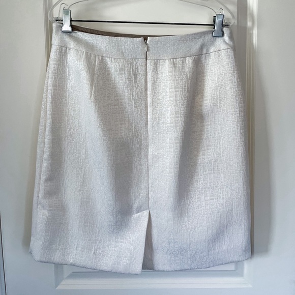 Pencil skirt - Picture 4 of 6